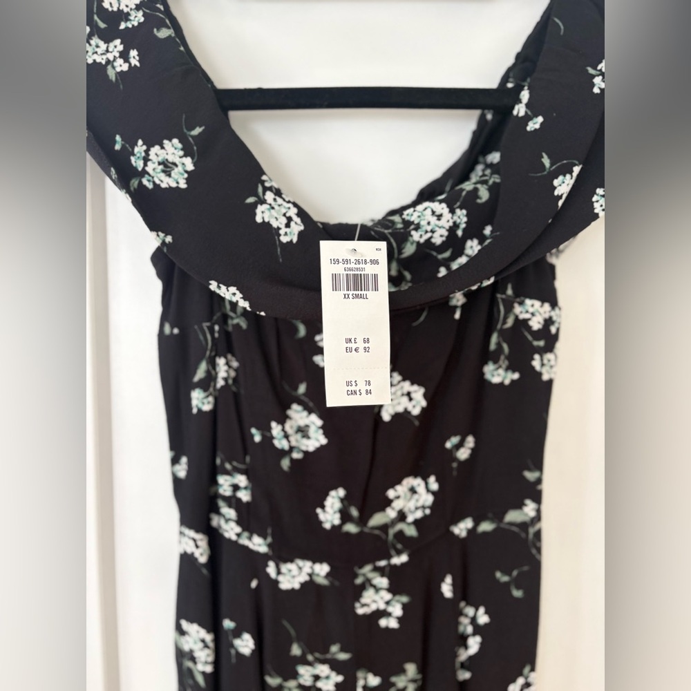 Abercrombie & Fitch Black Floral Jumpsuit | NWT | XXS